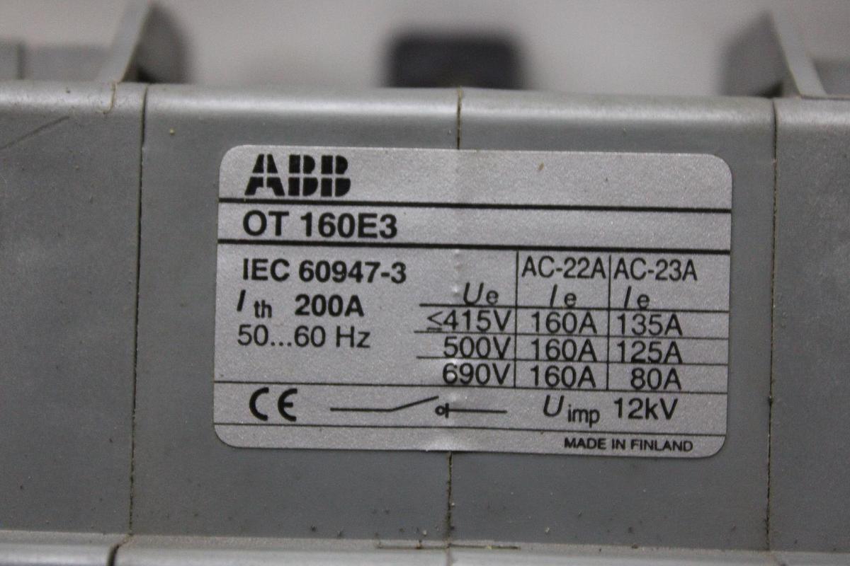 Used SQUARE D NEHB E1 SERVICE PANELBOARD NEHB-30435-1 480Y/277 VAC 125 AMP