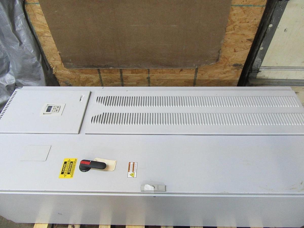 Used ABB VARIABLE SPEED DRIVE ACH550-UH-316A-4 3-PHASE 480 VAC 316 AMP
