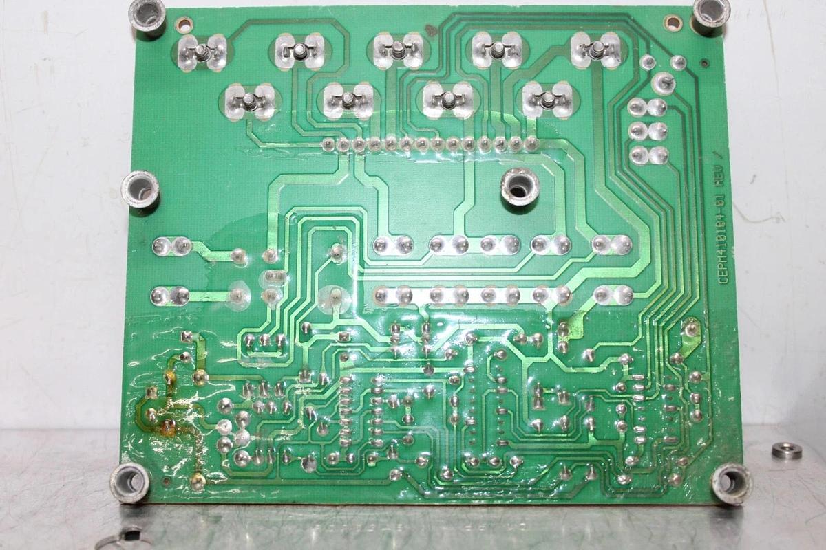 Used CARRIER DEFROST CONTROL CIRCUIT BOARD CEAS410104-01 HK32FA006 CESS410104-01