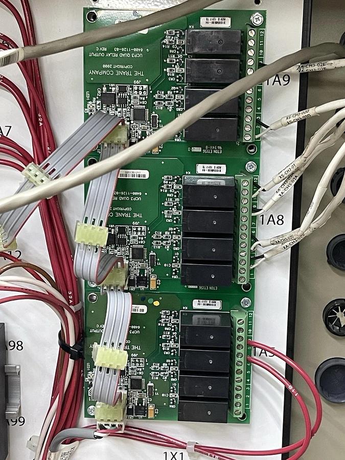 Used TRANE RETROFIT TRACER ADAPTIVIEW CHILLER CONTROL CVHE320 W/ TOUCHSCREEN DISPLAY