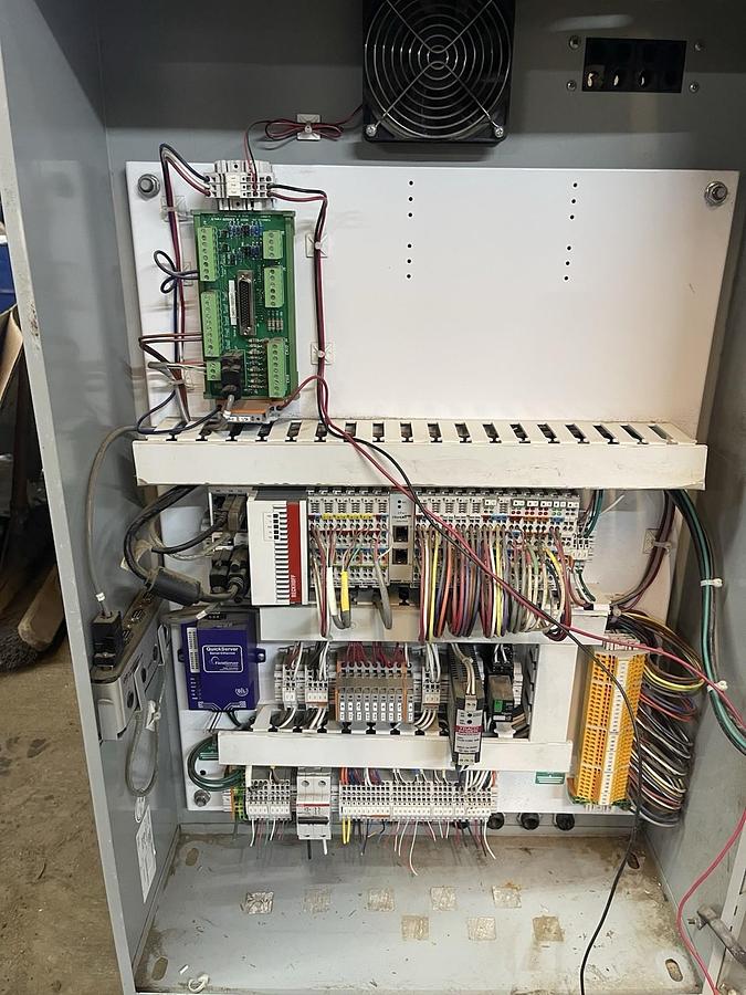 Used MAGLEV MULTISTACK CHILLER CONTROL PANELS MS5082FC1F4W4H1AA88FF-R134A 460V 77A