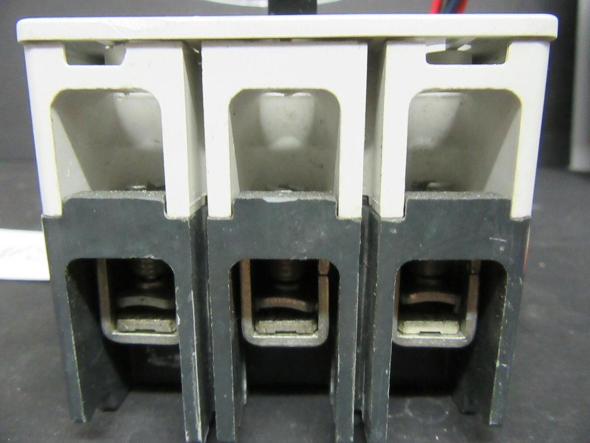 Used 50 AMP ALLEN BRADLEY BREAKER 140M-H8P-C50 3 POLE 600 VAC **WARRANTY INCLUDED**