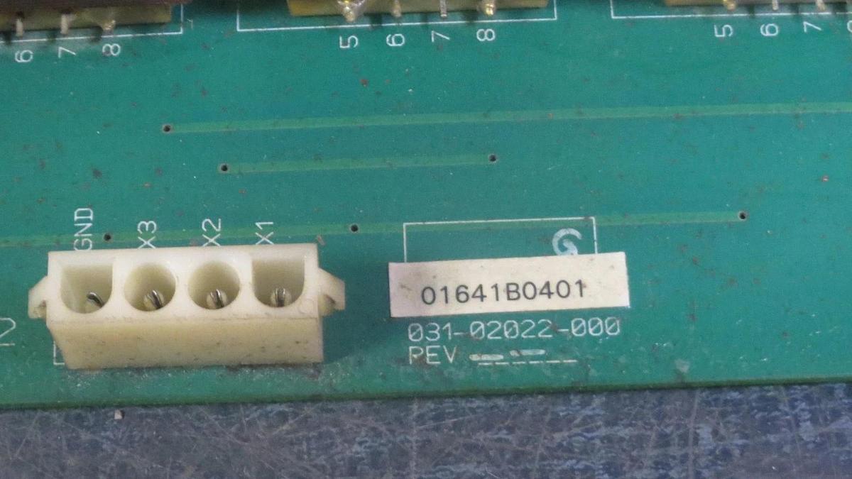 Used YORK INPUT VOLTAGE ISOLATOR CIRCUIT BOARD MODEL: 031-02022-000 **WARRANTY**