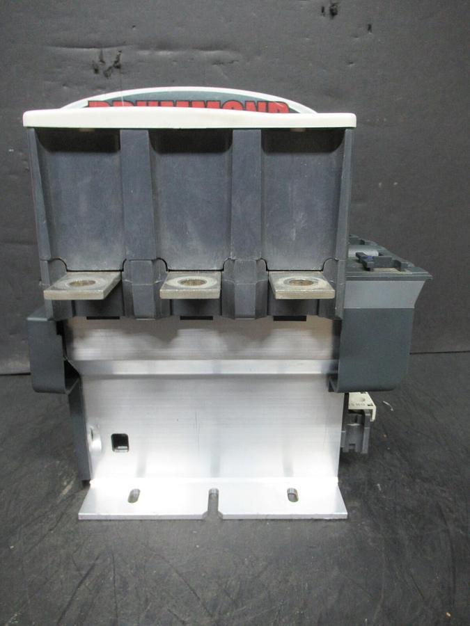 Used SCHNEIDER ELECTRIC CONTACTOR LC1F330 600 VAC 250 HP 400 AMP 3-PHASE 3-POLE