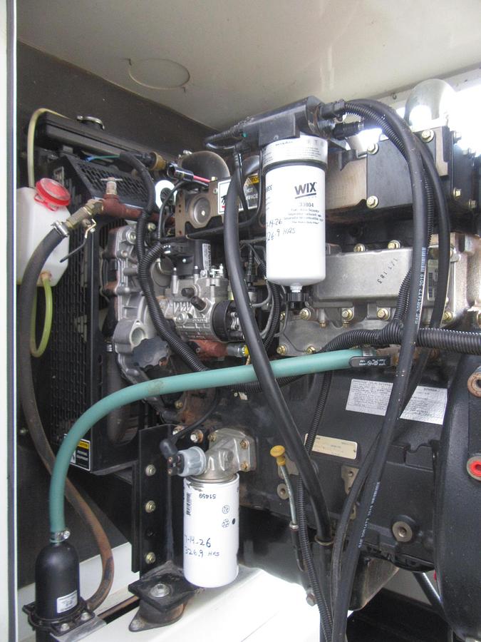 Used 50 KW DIESEL GENERATOR LYNX 120/240V RE-CONNECTABLE SOUND ENCLOSED 350 HRS