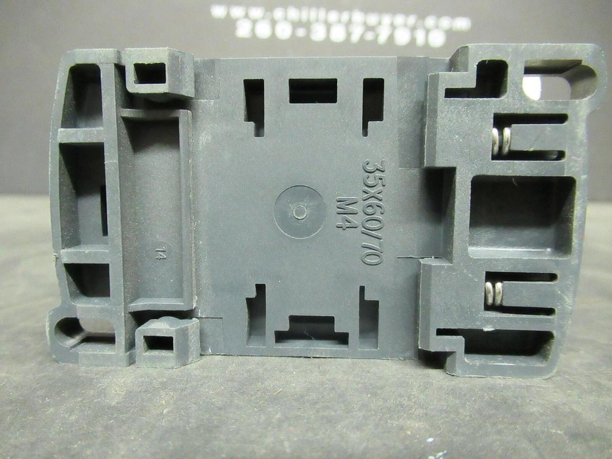Used SCHNEIDER CONTACTOR LC1D09 25 AMP 600 VAC 3 POLE 7.5 HP COIL: G7 120 VAC