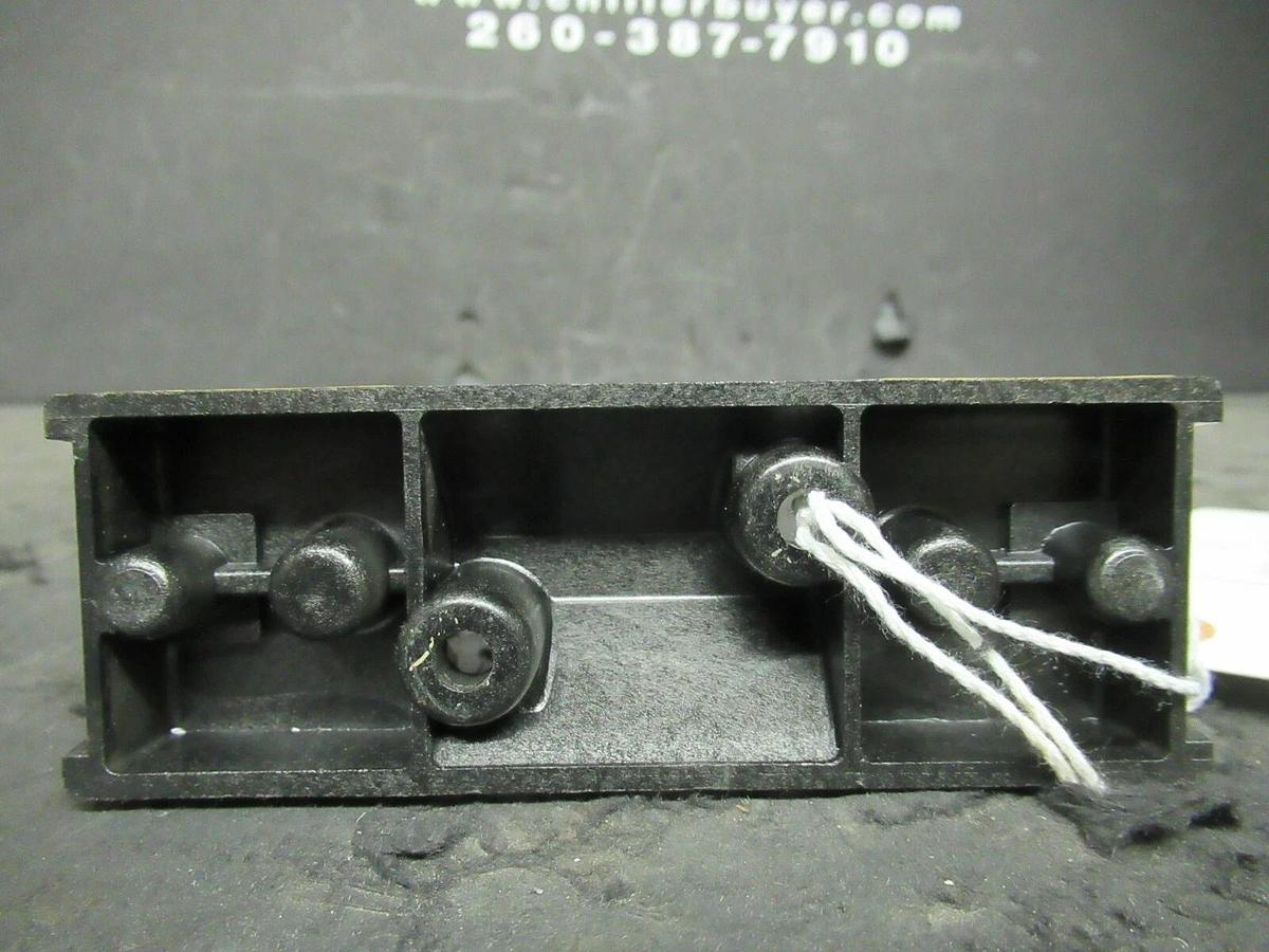 Used 60 AMP BUSS R25060-1CR 1 POLE CLASS R FUSEHOLDER BLOCK 240 VAC 200K RMS SYM AMPS