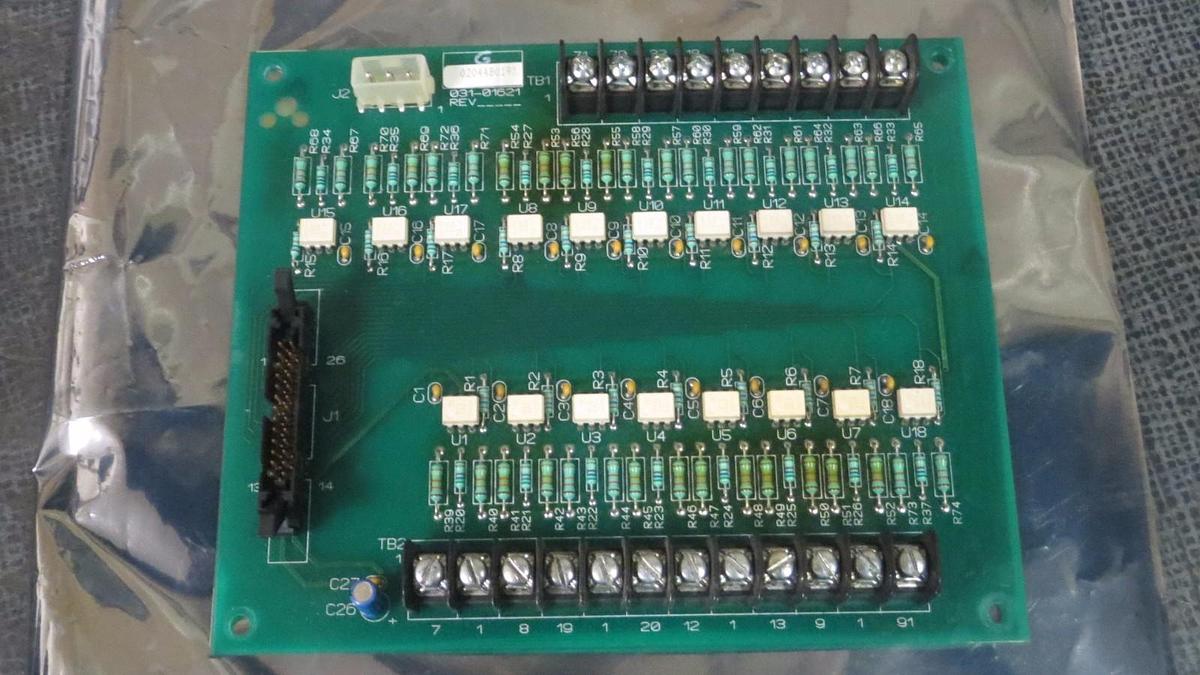 Used YORK CHILLER CONTROL CIRCUIT BOARD MODEL: 031-01621 02044B0195