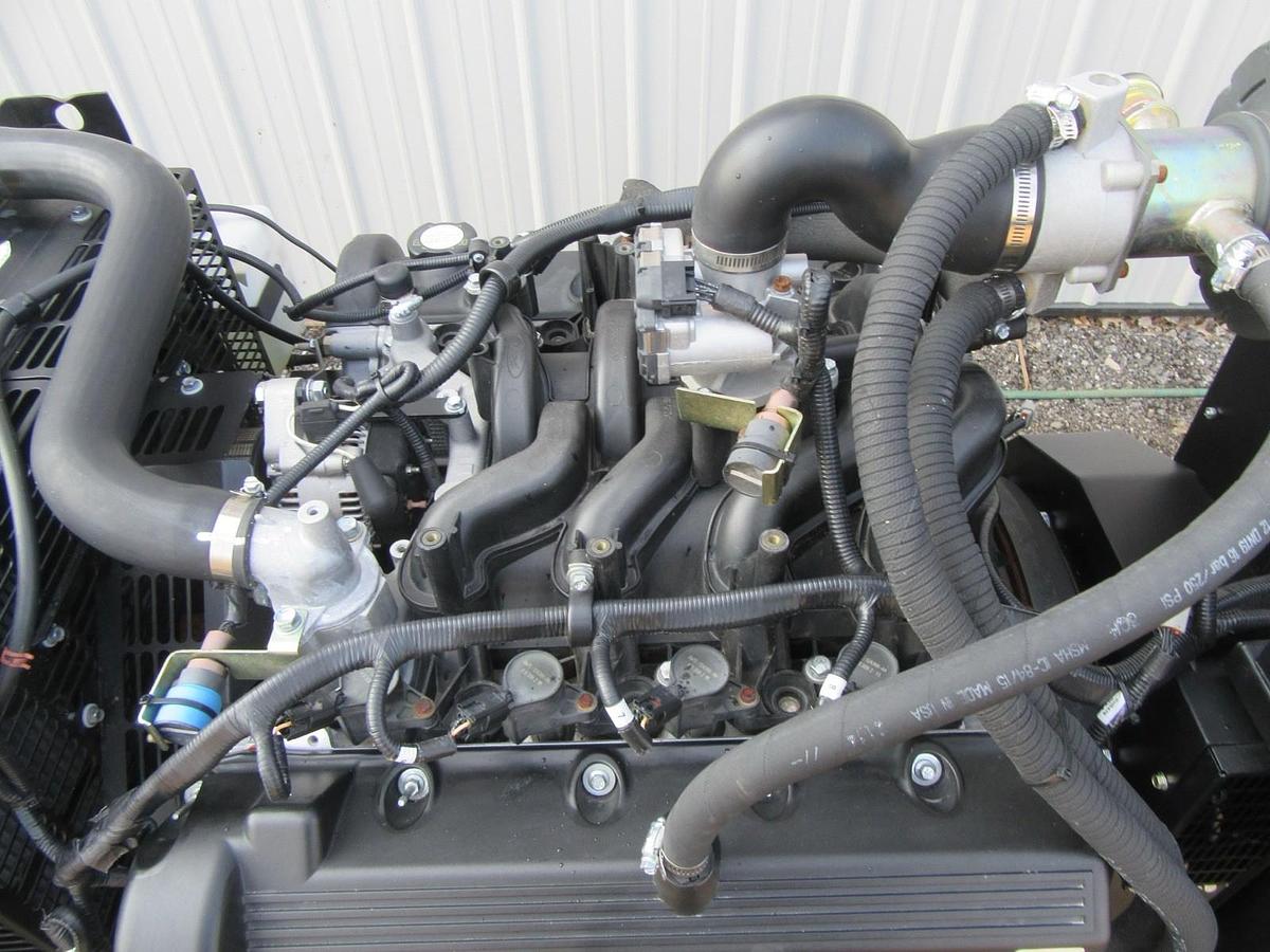 Used 35 KW GENERATOR GENERAC NATURAL GAS LP PROPANE 120/240 V 1 PH 30 KW 40KW 150 HRS