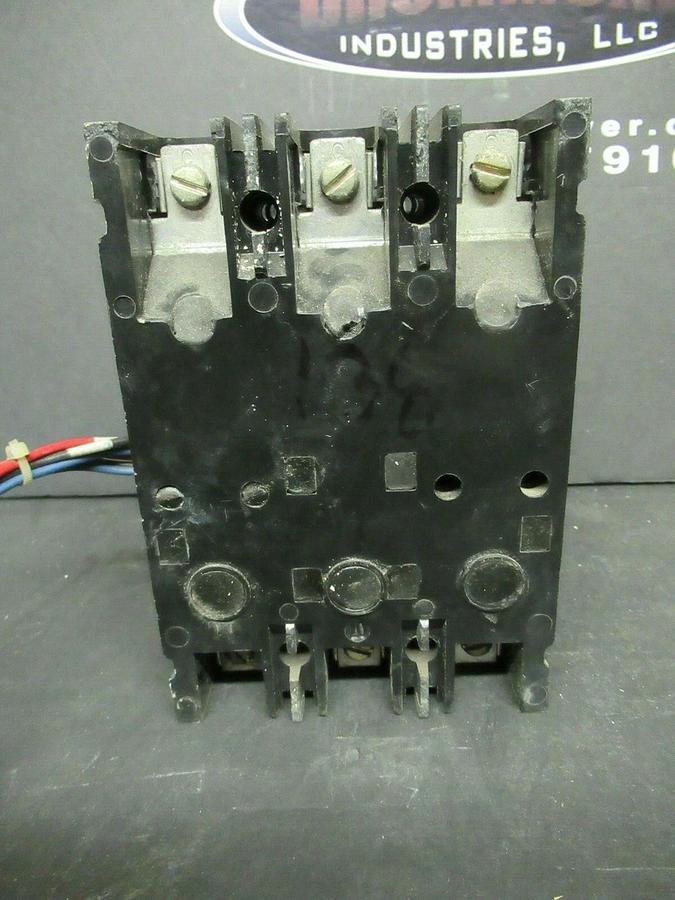 Used 3 AMP WESTINGHOUSE BREAKER MCP0322R 3 POLE 600 VAC W/ TOP & BOTTOM LUGS & AUX
