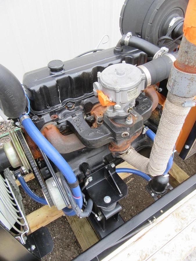 Used 25 KW GENERATOR GENERAC NATURAL GAS LP PROPANE 120/240V 1 PH SG025 793 HRS VIDEO
