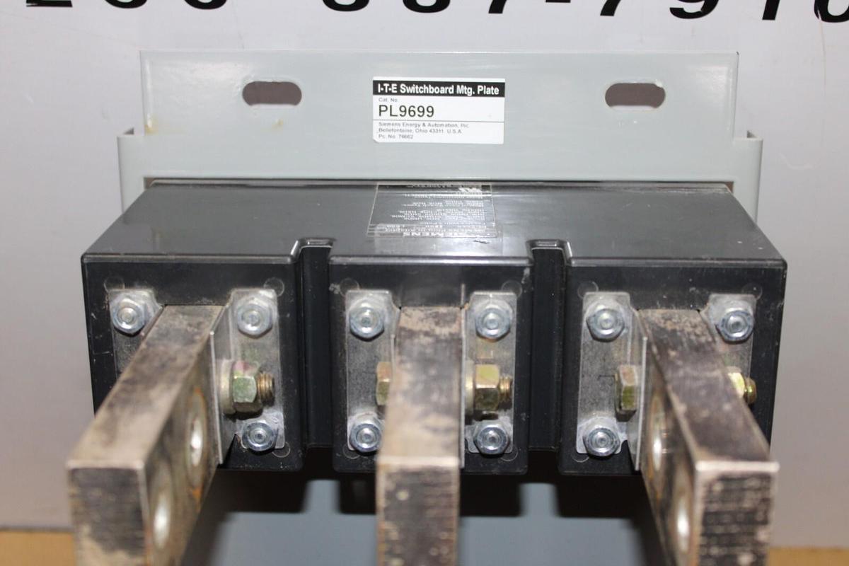 Used SIEMENS BREAKER MOUNT PL9699 PC5666 PLUG-IN ADAPTER 1200 AMP 600 VAC