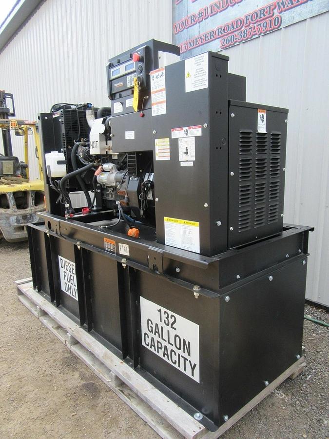 Used 2015 30 KW DIESEL GENERATOR GENERAC 120/240 VOLT SINGLE PHASE 501 HOURS VIDEO
