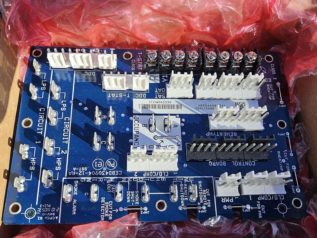 Used ALLEN BRADLEY PANELVIEW PLUS 1250 2711P-RDT12C 24 VDC 70 WATT **WARRANTY**