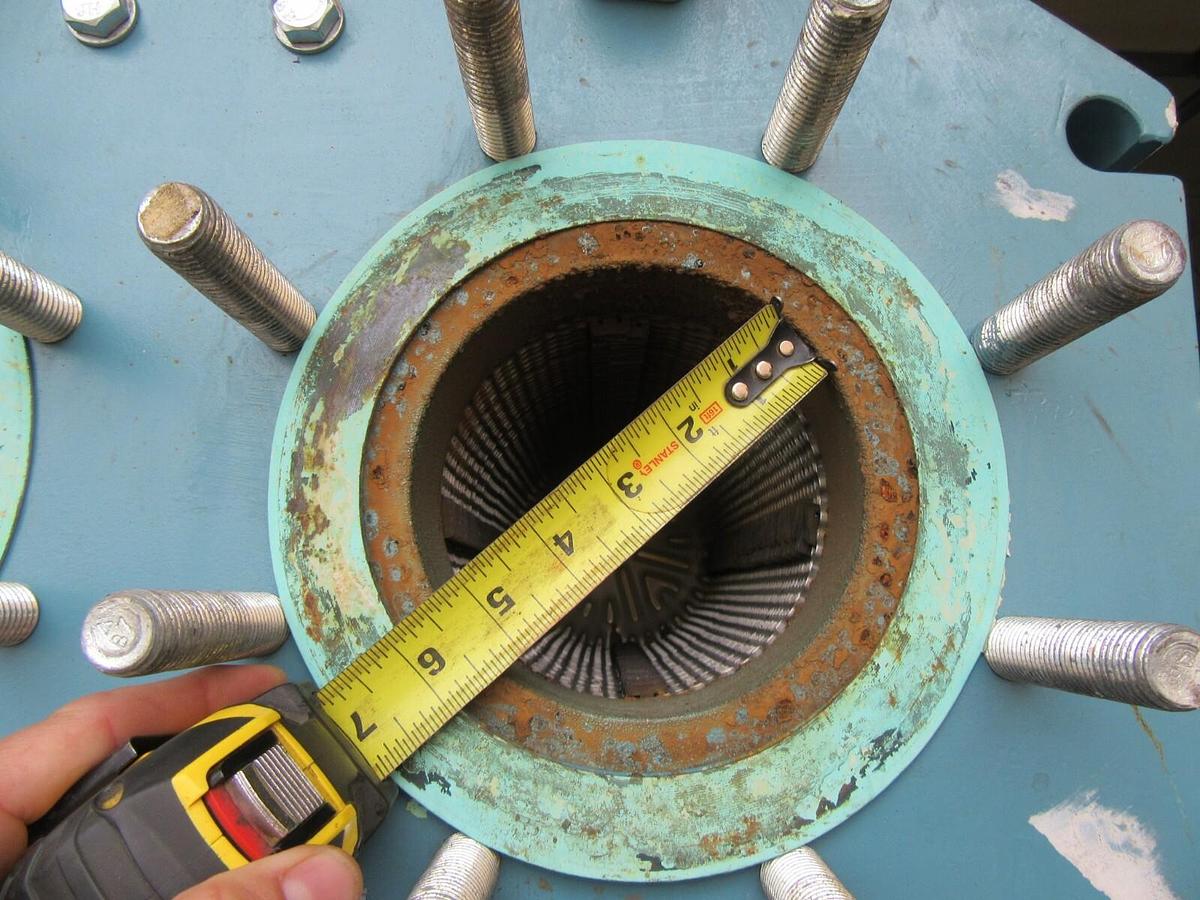 Used 687 SQ FT ALFA LAVAL PLATE AND FRAME HEAT EXCHANGER M15-BFG 105 PLATES MFG 1996
