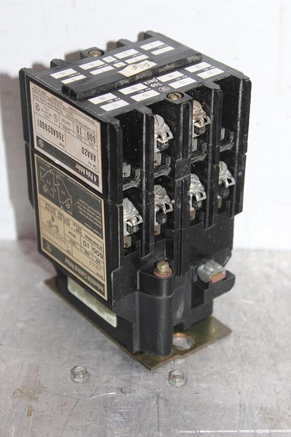 Used WESTINGHOUSE INDUSTRIAL CONTROL RELAY ARB4A 10 AMP 600 VAC W/ ARA20