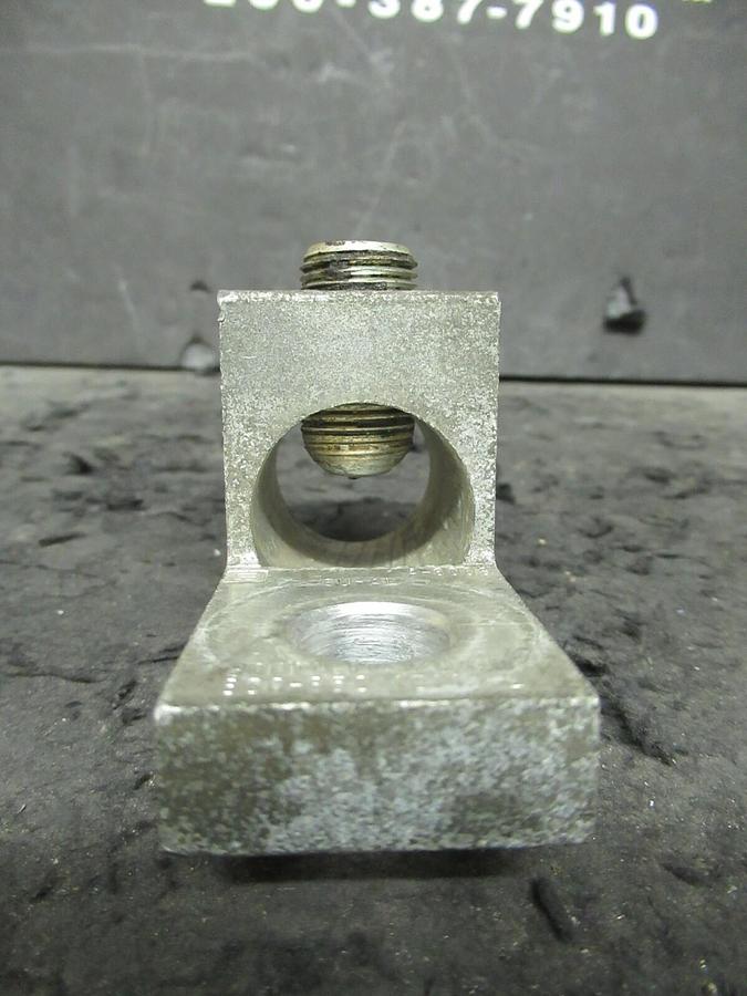 Used (2 QTY) SQUARE D A-800S 1 SINGLE BARREL MECHANICAL CONNECTOR LUG TAP 800MCM  3/0
