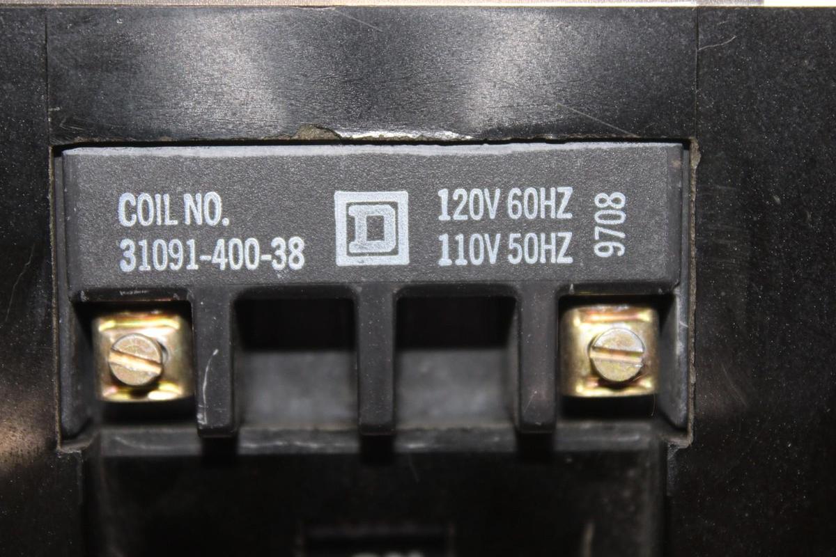 Used SQUARE D NEMA CONTACTOR 8502SF01 SIZE 4 600 VAC COIL: 110/120V