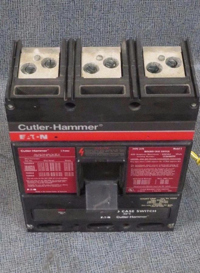 Used CUTLER HAMMER MOLDED CASE 600 AMP 600 VAC 3 POLE WITH SHUNT TRIP MODEL LS36060YE