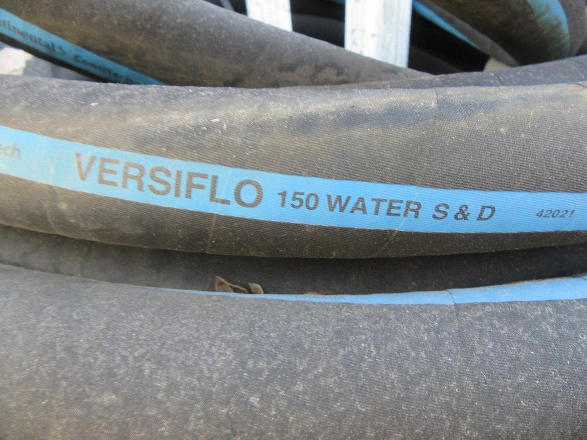 Used 50` CONTINENTAL VERSIFLO 1.5" 150 PSI WATER HOSE W/ CAMPBELL QUICK DISCONNECTS