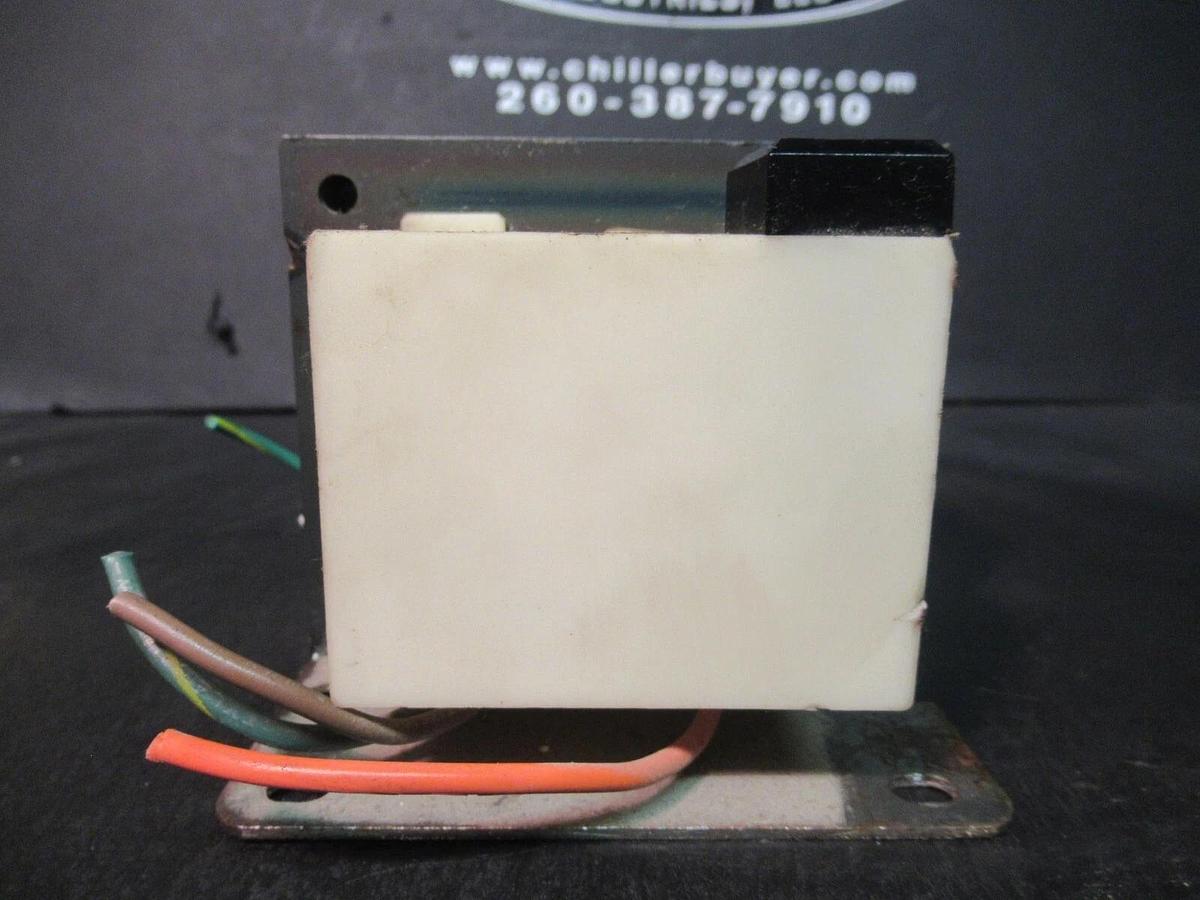 Used 0.100 KVA (100 VA) JOHNSON CONTROLS CONTROL TRANSFORMER VF2N02A100KL 120 V TO 24