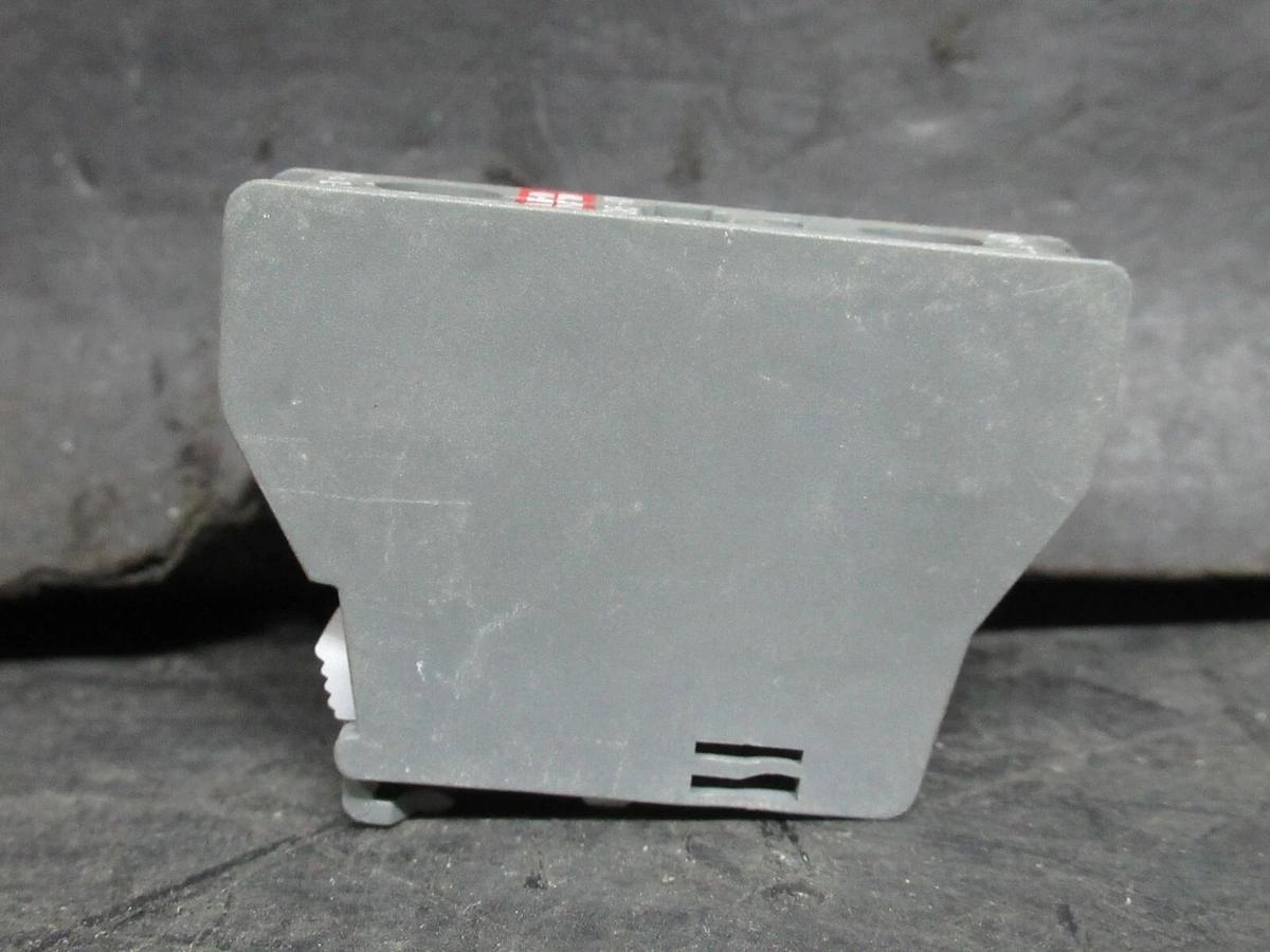 Used LOT OF 3 ABB AUXILLIARY CONTACT CA5-10 690 VOLT 16 AMP A600-Q300 **WARRANTY**