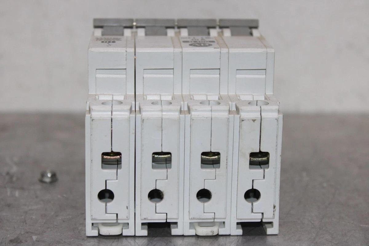 Used ALLEN BRADLEY CIRCUIT BREAKER 1492-ACB 1492-CB3 277 VAC 10 AMP 4-POLE