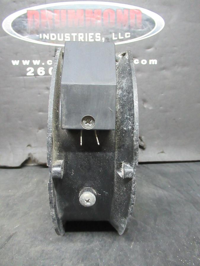 Used DAYTON AC AXIAL COOLING FAN 4WT42A 239 CFM 0.23 AMP 27 WATT 115 VOLT 3200 RPM