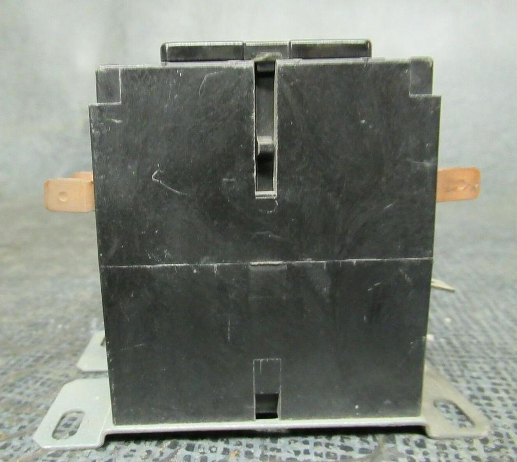 Used (1) TOTALINE CONTACTOR P282-0432A 40A 600V 25HP MODEL: 98 COIL: 120V
