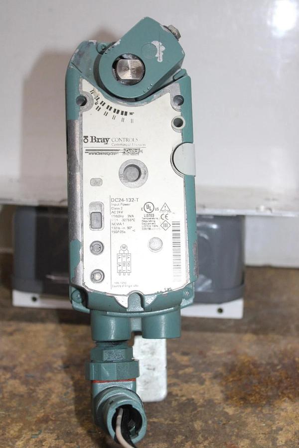 Used BRAY CONTROLS DELTA ELECTRIC ACTUATOR DC24-132-T 24 VAC 3 VA NEMA 1 265 BAR