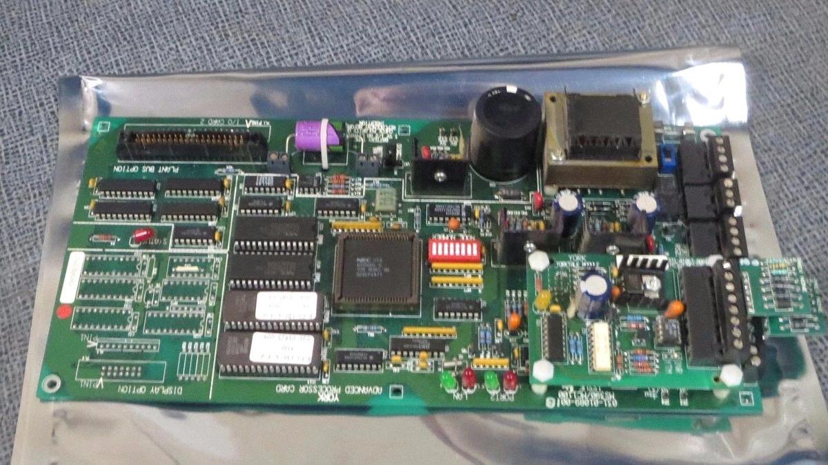 Used YORK ADVANCED PROCESSOR CARD MS390 MS1100 WITH MS360 MS1035 & (2) 031-01587
