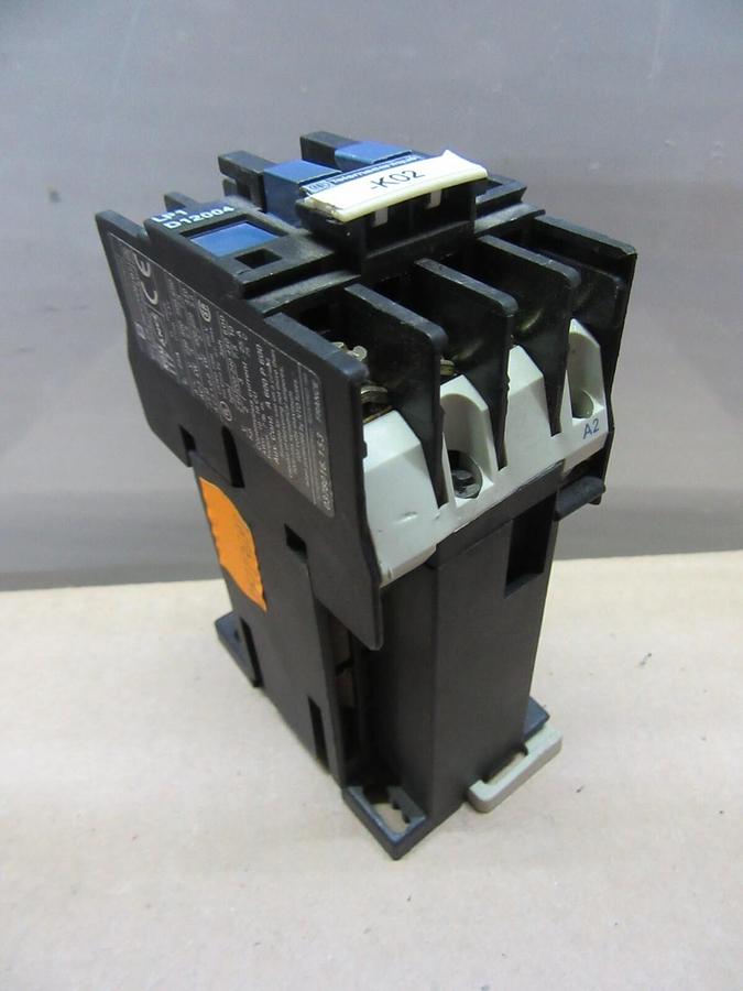 Used TELEMICANIQUE CONTACTOR LP1-D12004 600 VOLT 25 AMP 10 HP COIL: 125 VDC