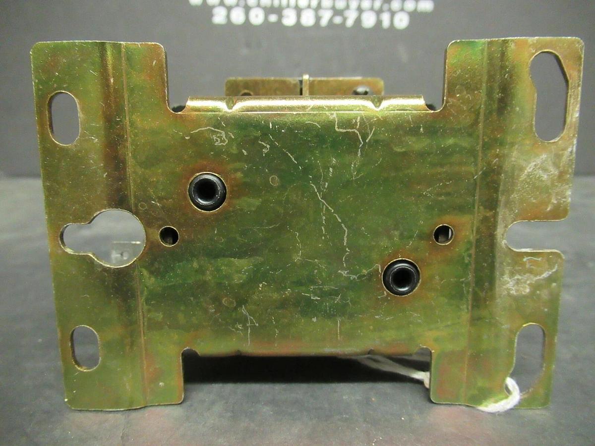 Used FURNAS CONTACTOR 42BE35AF554R SER, B 30 AMP 7.5 HP 600 VAC **WARRANTY!**