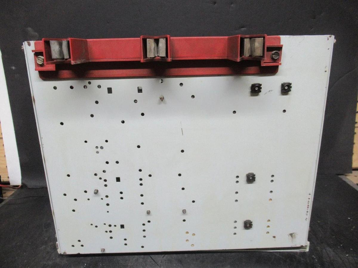 Used CUTLER HAMMER MOTOR STARTER CONTROL BUCKET 2100 12" NEMA SIZE 1 A200M1CACP 7 AMP