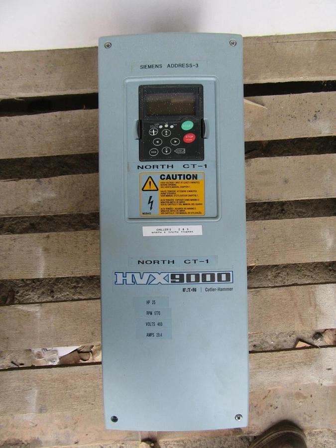 Used 25 HP EATON / CUTLER HAMMER VARIABLE SPEED DRIVE 480 VAC 3 PH 38 AMP HVX025A1