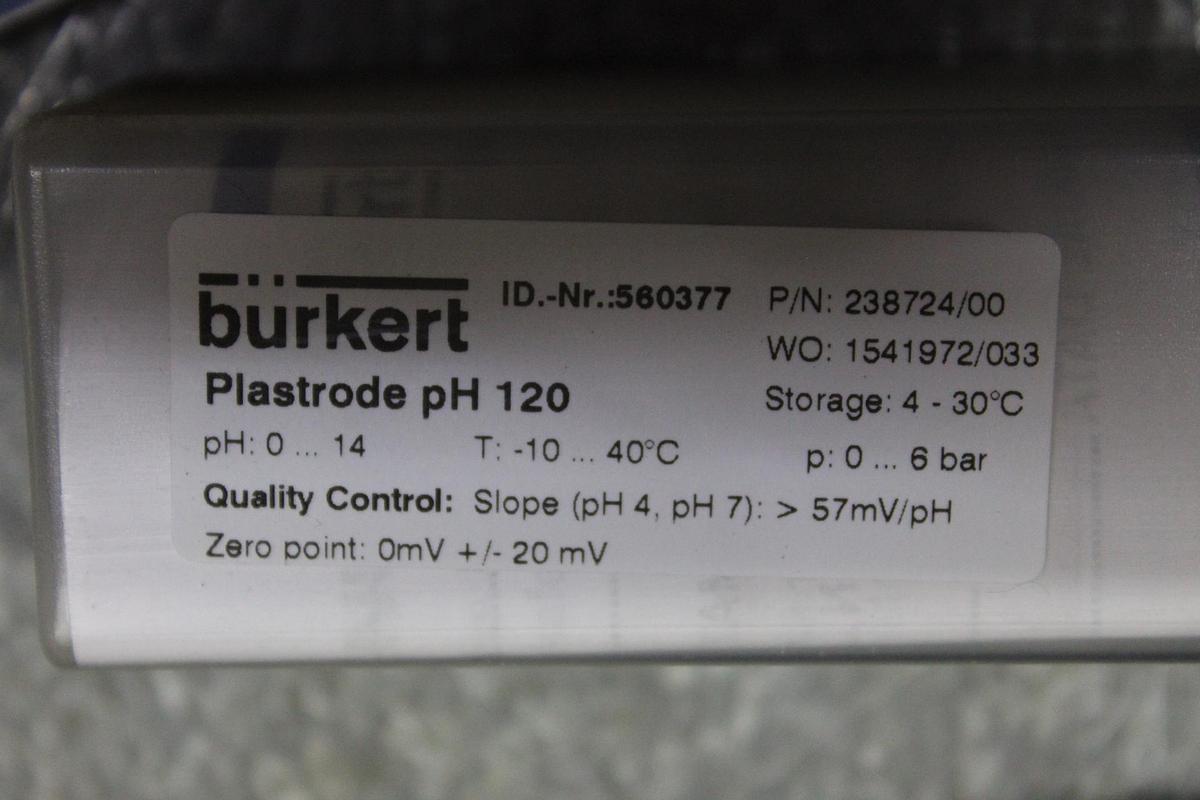 Used NEW SURPLUS HYPNEUMAT INC SELF-FEEDING TAPPER S24