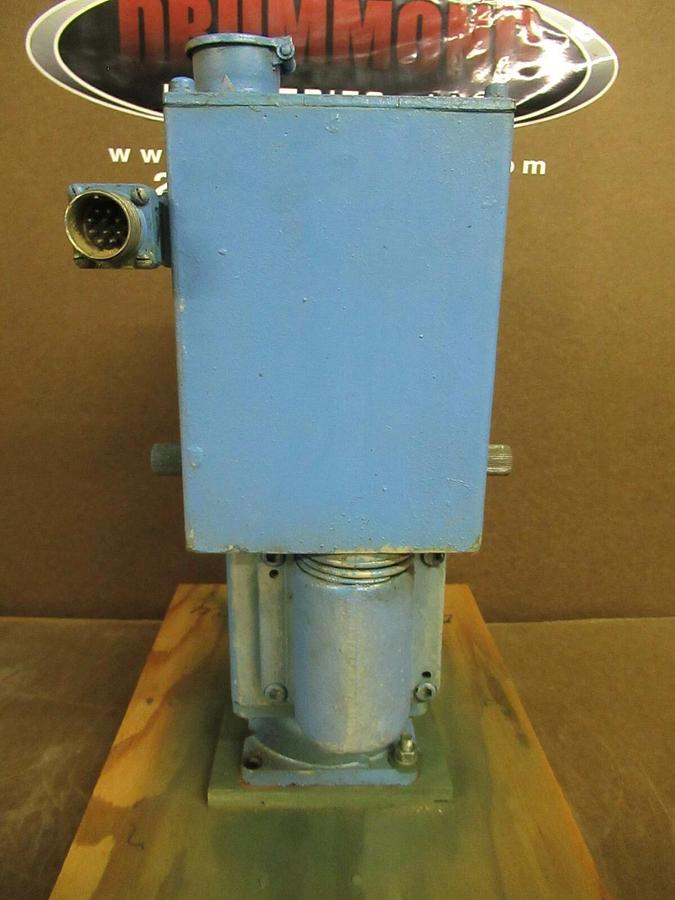 Used WOODWARD EGB SPEED GOVERNOR 10-C 10 FT/LB DESIGNATION 8240-111 RPM 600 - 1184