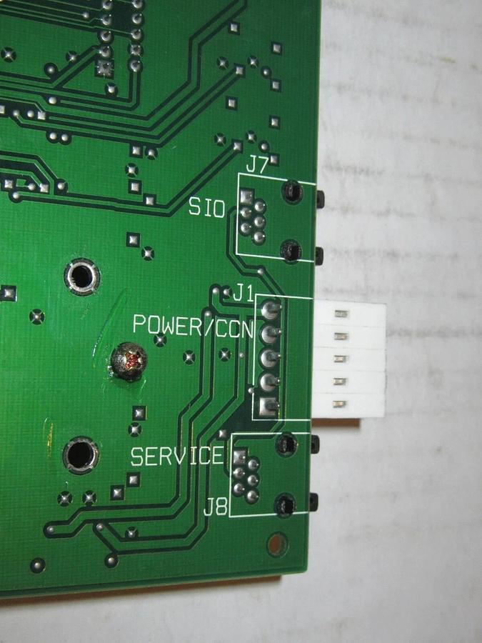 Used CARRIER PIC III COMFORT DISPLAY SCREEN CEPL130445 WITH BLEMISH **WARRANTY**