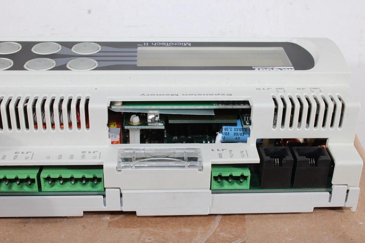 Used MCQUAY CAREL MICROTECH II CHILLER CONTROL MODULE PCO2MQ3BL0 REV. 1.511