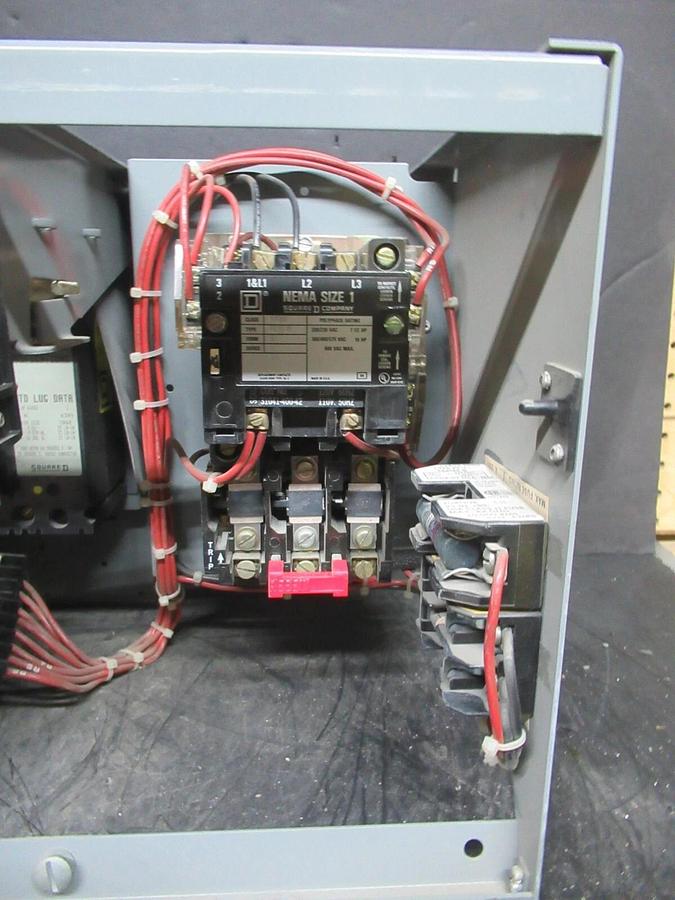 Used SQUARE D MCC MOTOR CONTROL STARTER 12" MODEL 5 W/ NEMA SIZE 1 8536SCO3 30 AMP