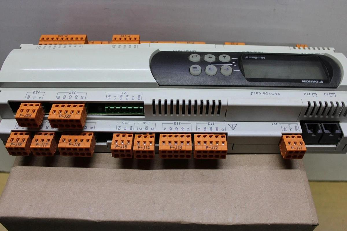 Used DAIKIN CAREL MICROTECH II CONTROL MODULE PCO3DKBL0 **WARRANTY**