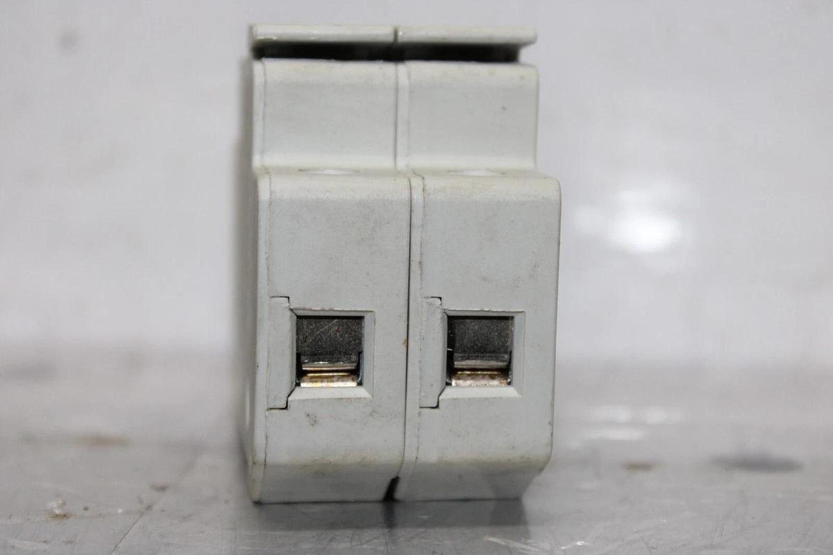 Used LITTELFUSE POWER-SAFE FUSE HOLDER LPSC-CH 2-POLE 600 VOLT 30 AMP CLASS CC