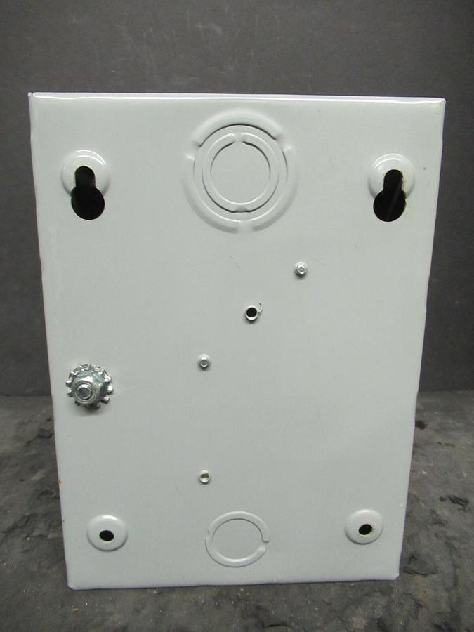 Used SIEMENS ITE 30 AMP 240 VAC HEAVY DUTY DISCONNECT SAFETY SWITCH JU321