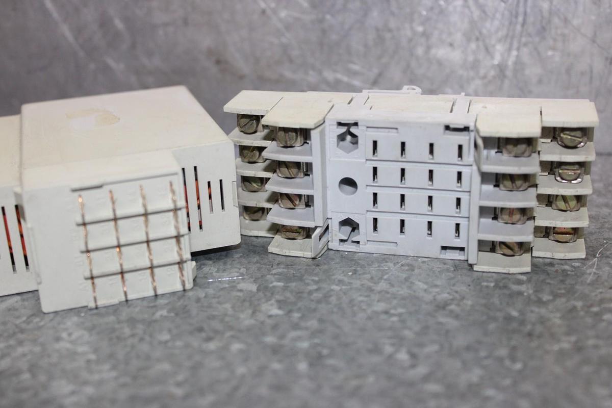 Used MTI TIME DELAY RELAY 0.1 SECOND TO 10 HOUR CSM-K47 24-240 VDC *WARRANTY*