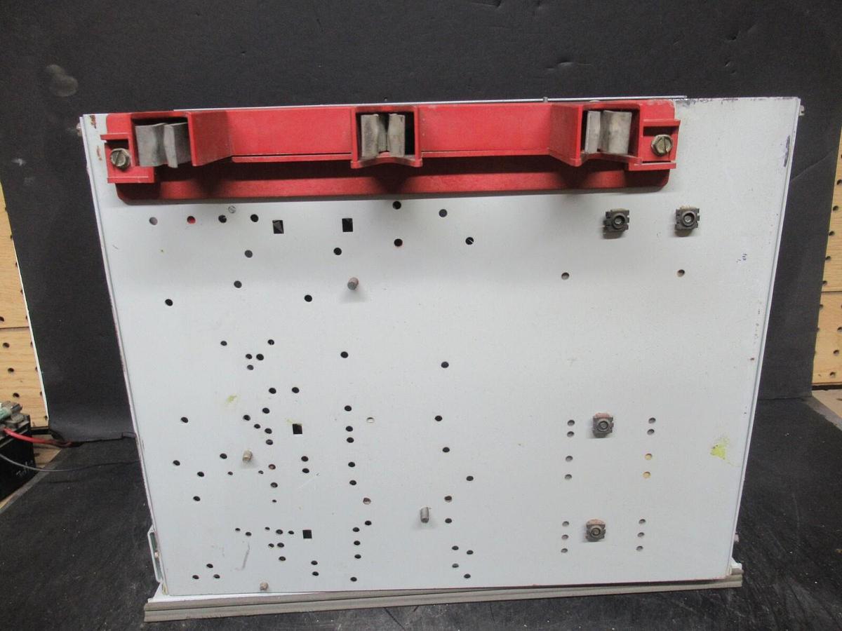 Used CUTLER HAMMER MOTOR STARTER CONTROL MODEL: 2100 12" W/ AE16ANS0 NEMA SIZE 0 3AMP