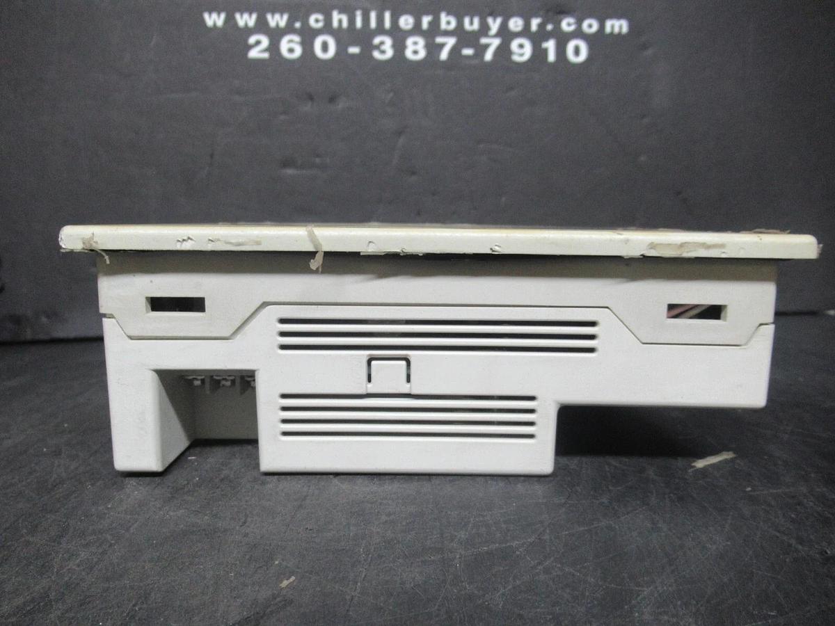 Used MITSUBISHI GRAPHIC OPERATIONAL TERMINAL TOUCH SCREEN F940G0T-LWD-E 24 VDC 390 MA