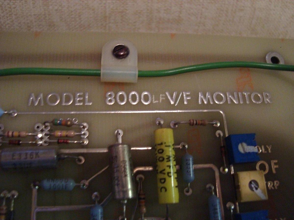 Used GENERAL ELECTRIC 8000 LF V/F MONITOR D20186F REV. C D20186B REV.C