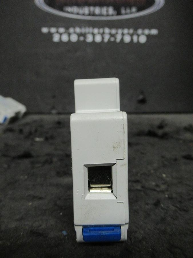 Used (3) 30 AMP 600 VAC 1 POLE FERRAZ SHAWMUT ULTRASAFE CLASS CC FUSE HOLDER USM11