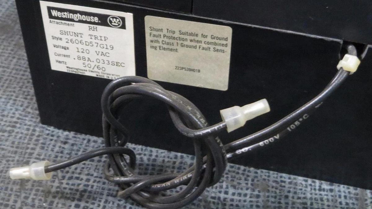 Used 800 AMP CUTLER HAMMER BREAKER MS360800A 600V W/ 120 VAC SHUNT TRIP **WARRANTY!**