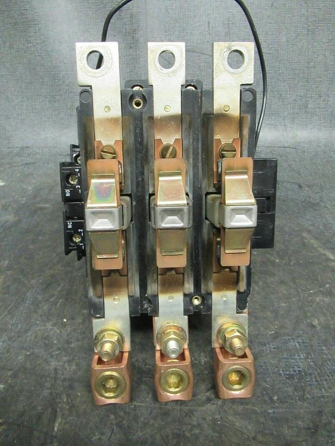 Used SQUARE D CONTACTOR 8502PJ5 PJ5.11 160 AMP 600 VAC 125 HP 3-PHASE 3-POLE